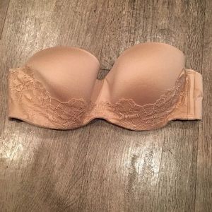 Victoria’s Secret Strapless Body By Victoria Bra